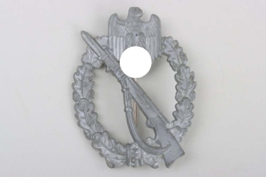 Infantry Assault Badge in Silver "FZZS"