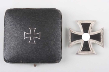 1939 Iron Cross 1st Class in case - non-magnetic core (Wächtler&Lange)