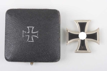 1939 Iron Cross 1st Class in case - Schinkel (Meybauer)
