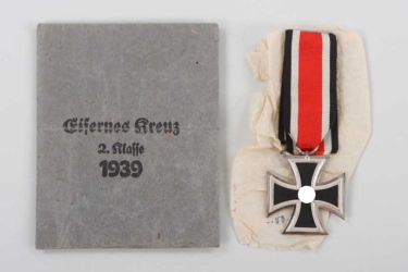 1939 Iron Cross 2nd Class with bag - 13 (mint)