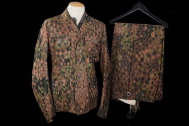 Waffen-SS M44 « dot pattern » camouflage tunic & trousers