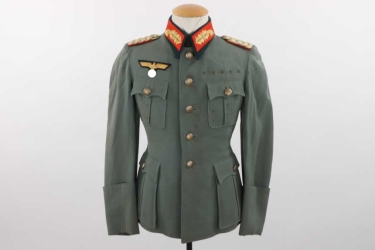 Heer field summer tunic for a Generalmajor