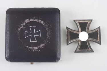 1939 Iron Cross 1st Class L/11 with blue case