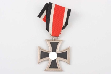 1939 Iron Cross 2nd Class, maker marked 65, Klein & Quenzer