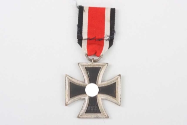 1939 Iron Cross 2nd Class, maker marked 40, Berg & Nolte