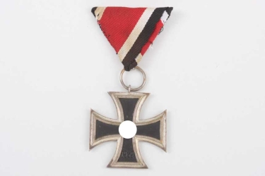 1939 Iron Cross 2nd Class Schinkel, Austrian style ribbon