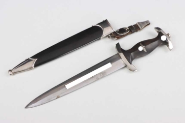 M33 SS Service Dagger with hanger later model - SMF