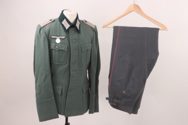 Heer field tunic for armoured units officers, with parade pants