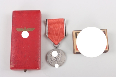 Cased Austria Anschluss medal 13. March 1938+ patriotic matchbox