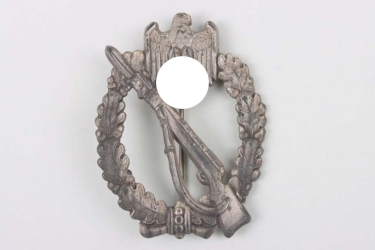 Infantry Assault Badge in Silver "RK"