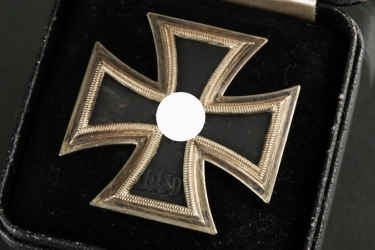1939 Iron Cross 1st Class in Case - L/10
