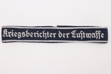 "Kriegsberichter der Luftwaffe" officer's cuff title + books
