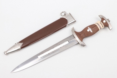 SA Service Dagger with handle tag - M7/9