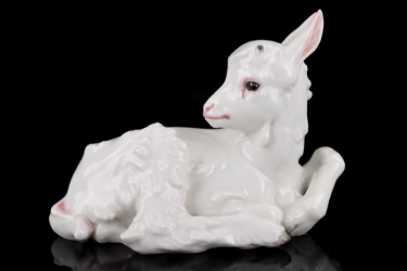 Allach porcelain No.102 - Goat lying