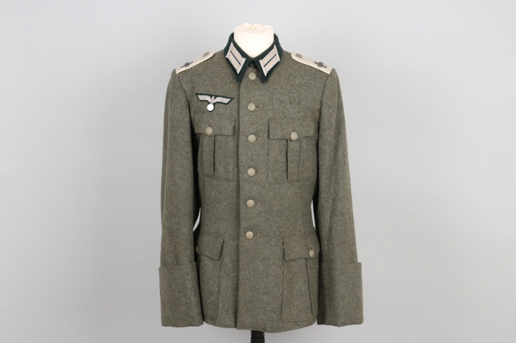Heer Hoch- u. Deutschmeister tunic for a Leutnant 