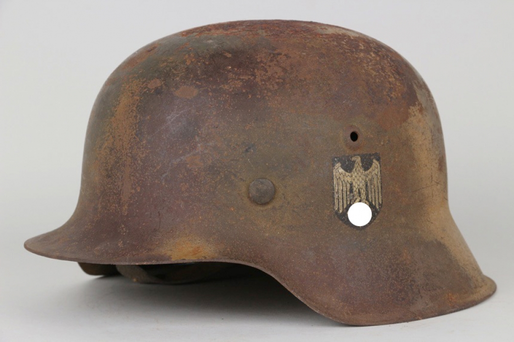 Heer M42 single decal camo helmet 