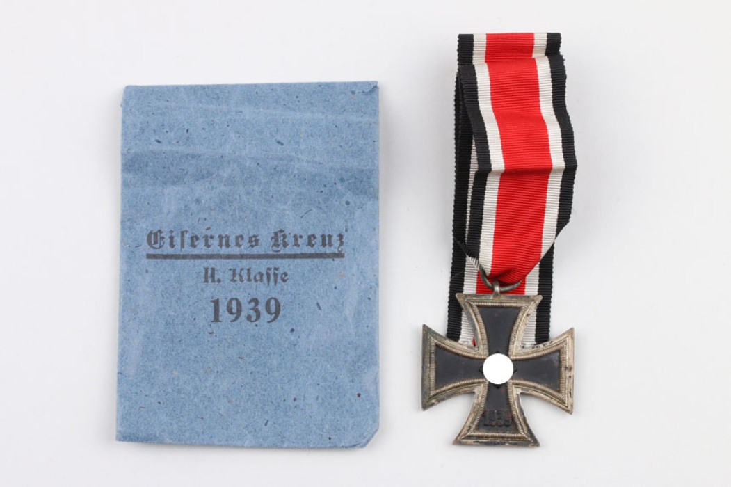 1939 Iron Cross 2nd Class in KÜST bag 