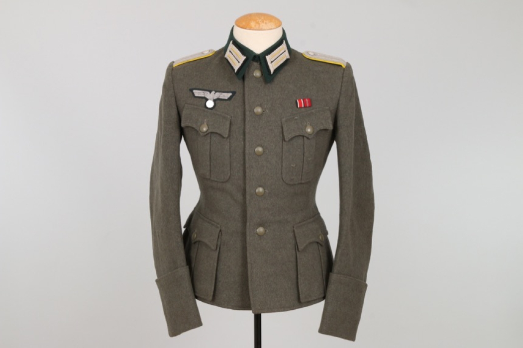 Heer Nachrichten field tunic for a Leutnant 