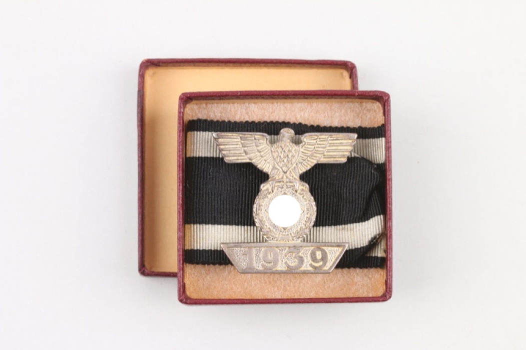 1939 Clasp to Iron Cross 2nd Class in case