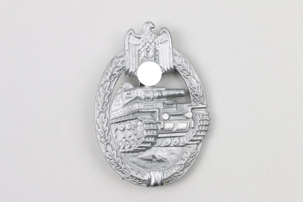 Tank Assault Badge in silver