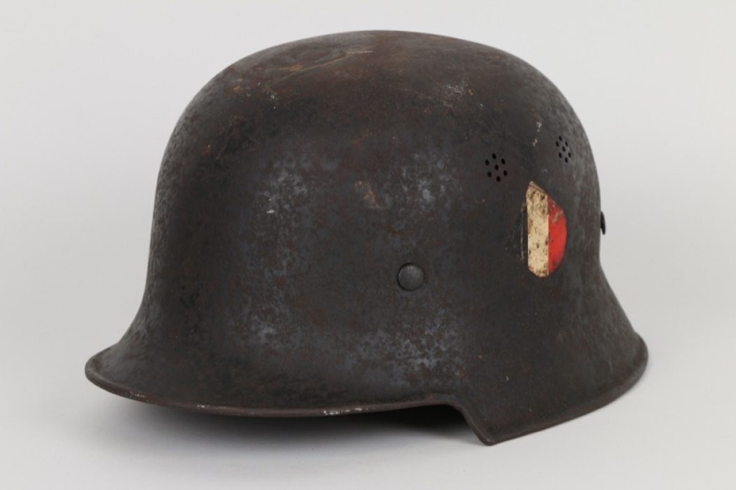 Interesting M34 fire brigade helmet