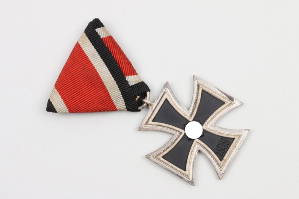 1939 Iron Cross 2nd Class on triangle ribbon 