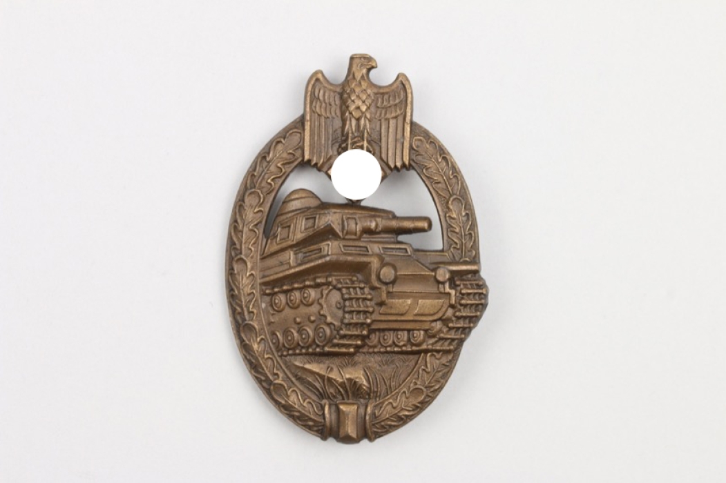 Tank Assault Badge in bronze - AS marked 