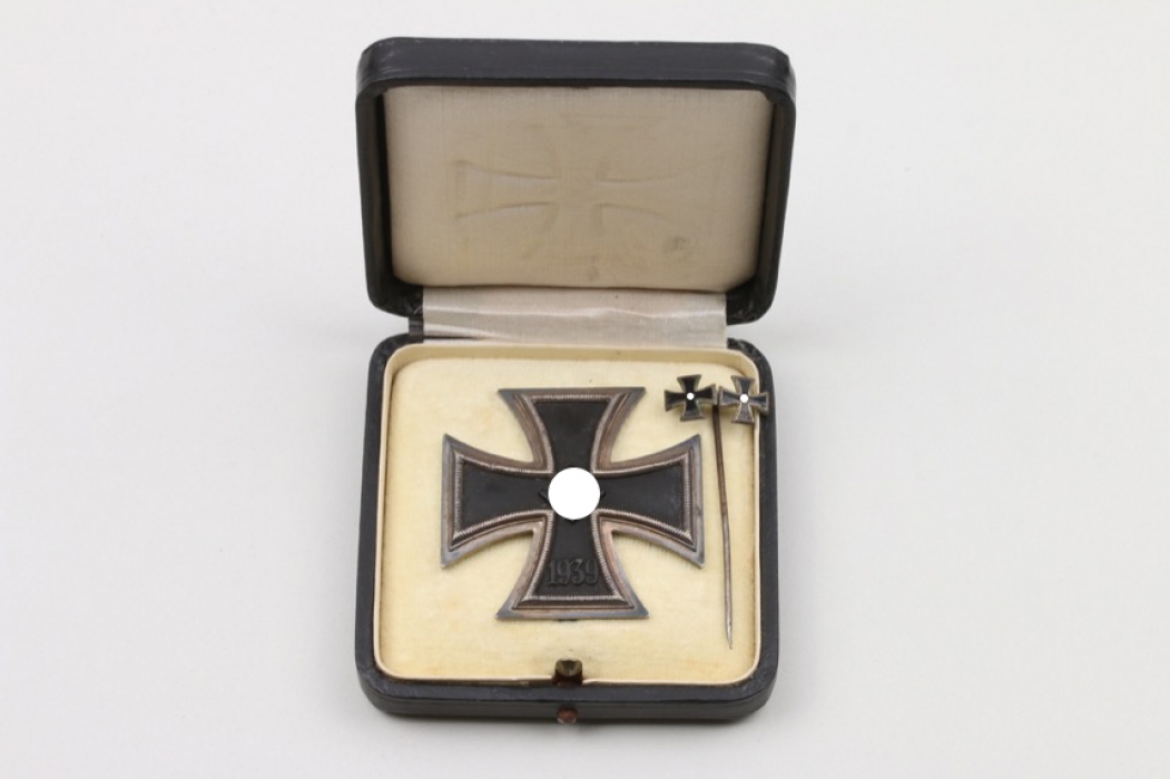 Fw. Spitzer - 1939 Iron Cross 1st Class in case + miniature pin