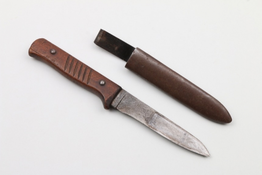 Luftwaffe trench knife 