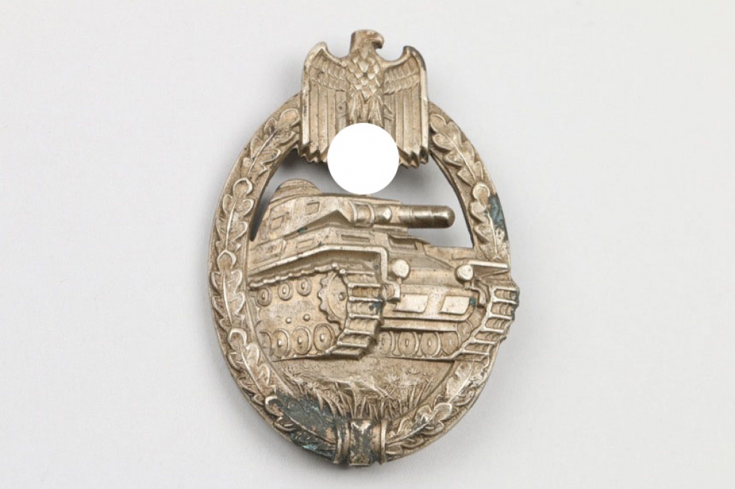 Tank Assault Badge in silver - tombak