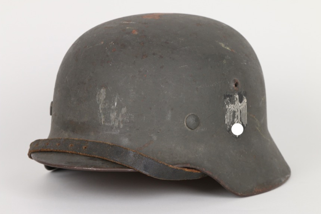 Heer M40 single decal "Rautarn" helmet