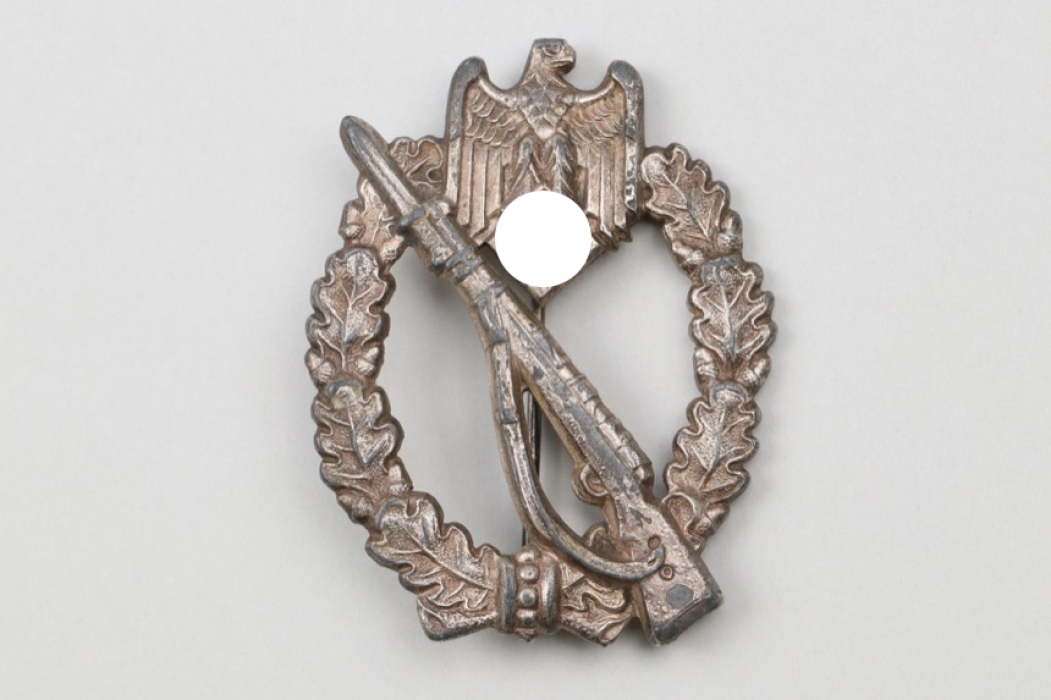Infantry Assault Badge in silver - HA
