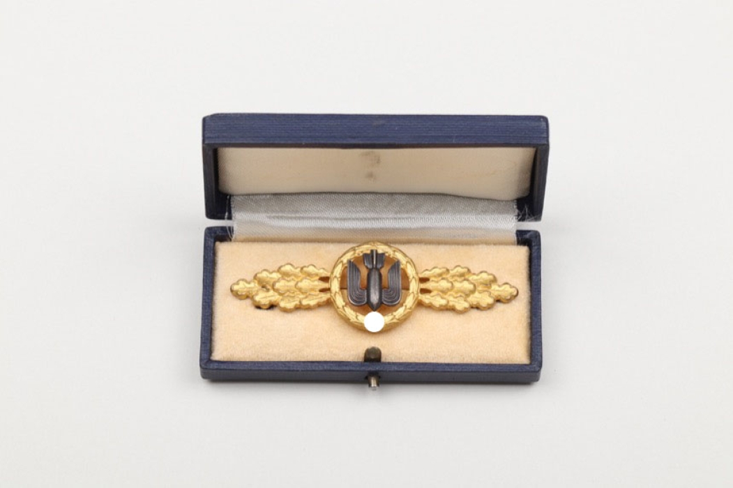 Squadron Clasp for Kampfflieger in gold (Osang) in case