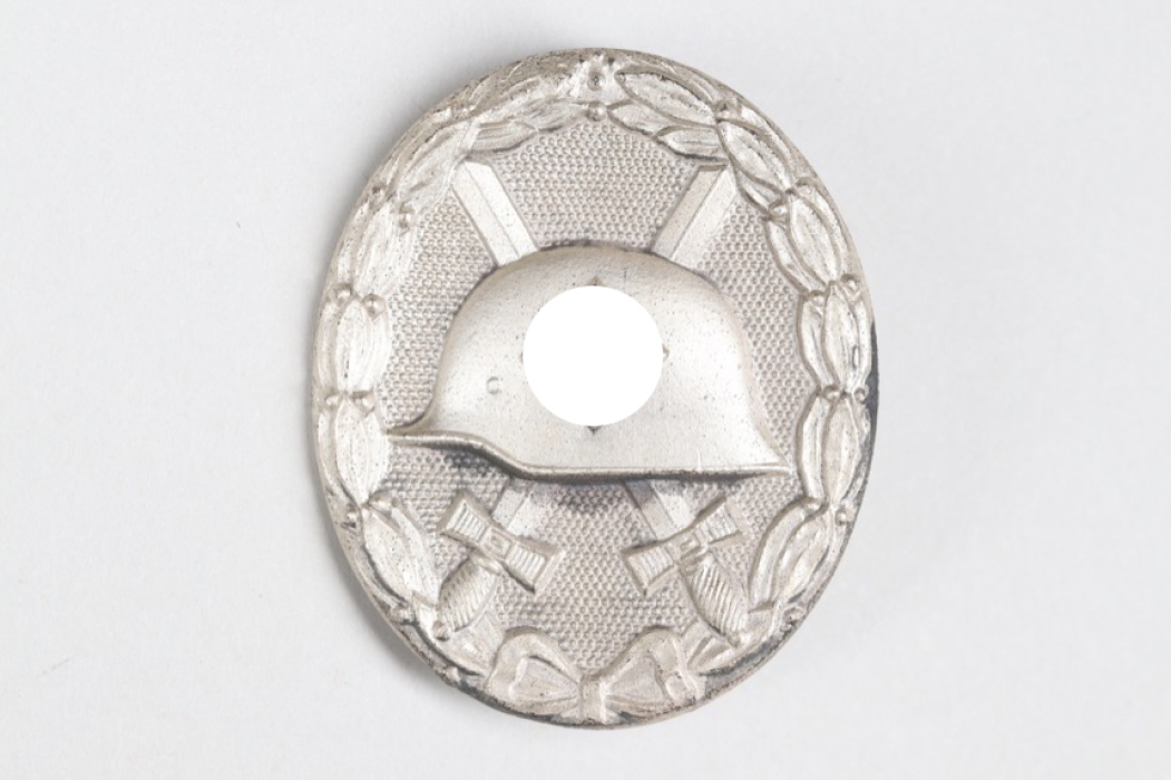 Wound Badge in silver - 92 marked