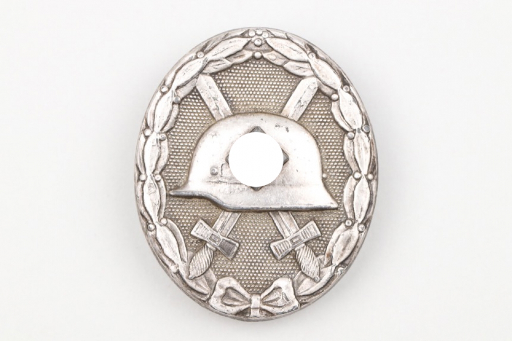 Wound Badge in silver - 107 marked