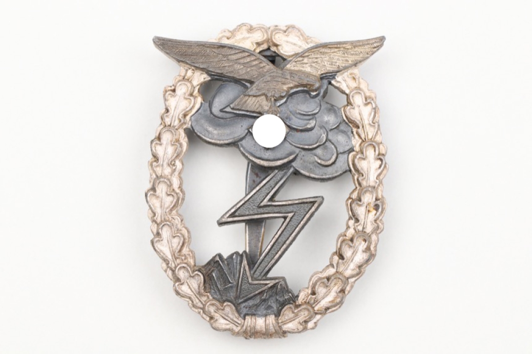 Luftwaffe Ground Assault Badge - M.u.K. 5