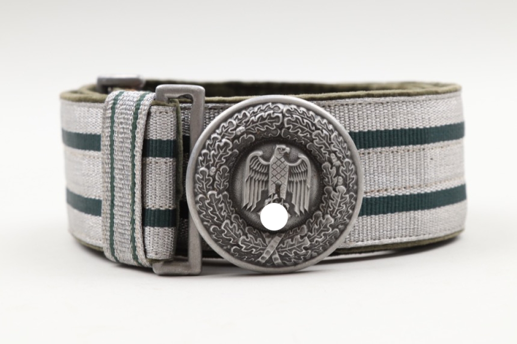 Heer officer's parade belt & buckle