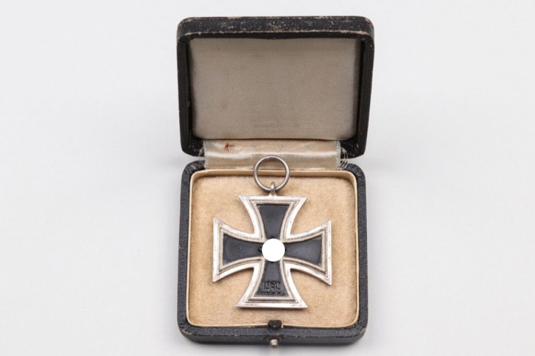 1939 Iron Cross 2nd Class in 1st Class case