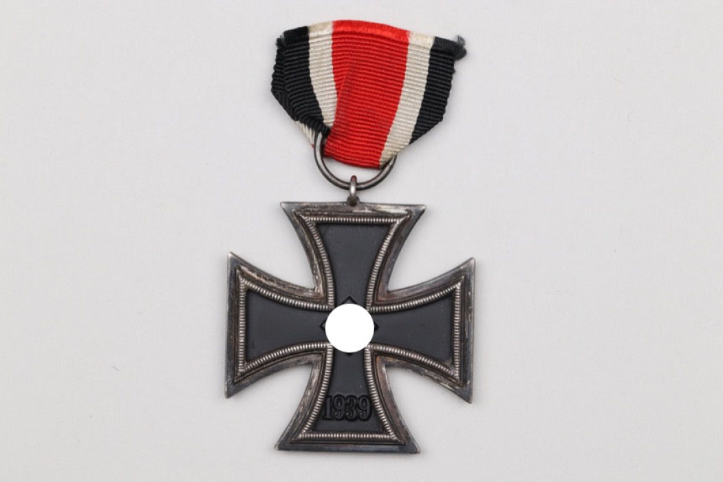 1939 Iron Cross 2nd Class "round 3"