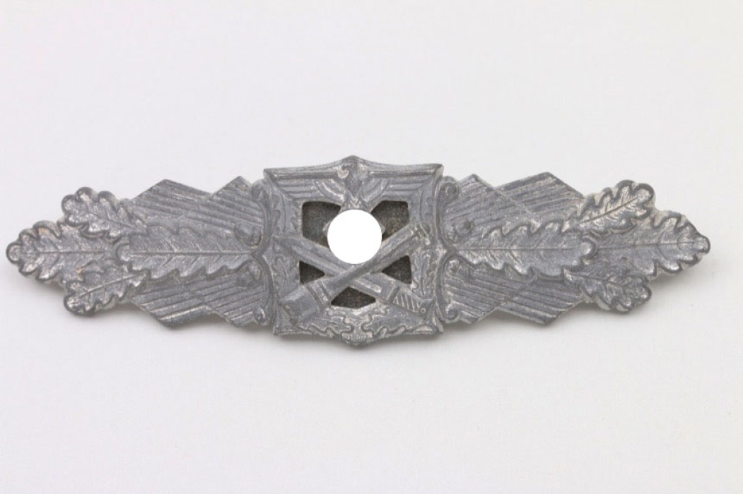 Hptm.H.A. - Close Combat Clasp in silver - FLL