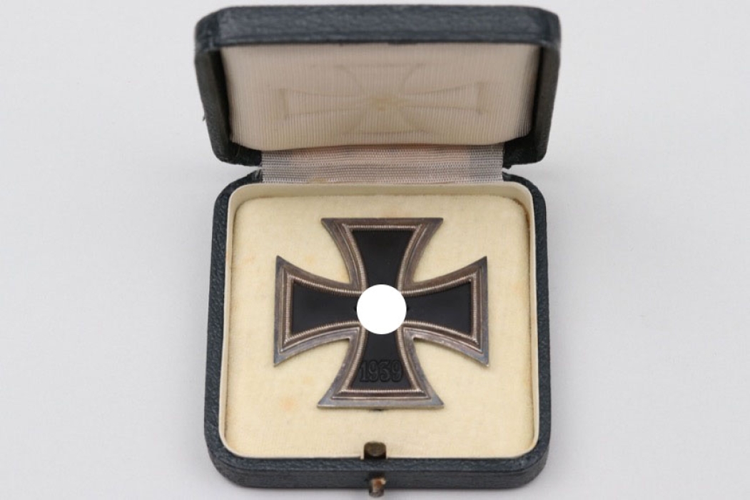 1939 Iron Cross 1st Class in green case