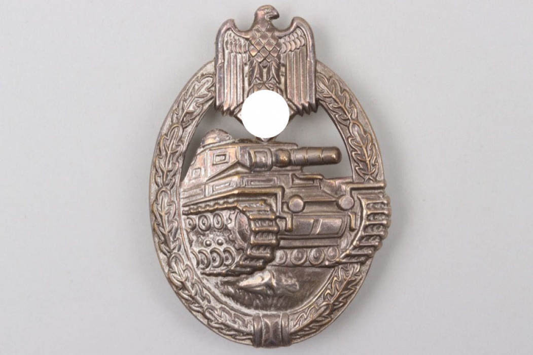 Tank Assault Badge in silver - BH Mayer