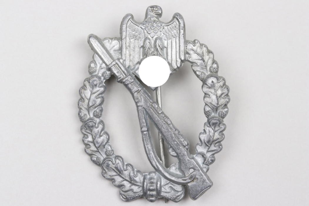 Infantry Assault Badge in silver - 4