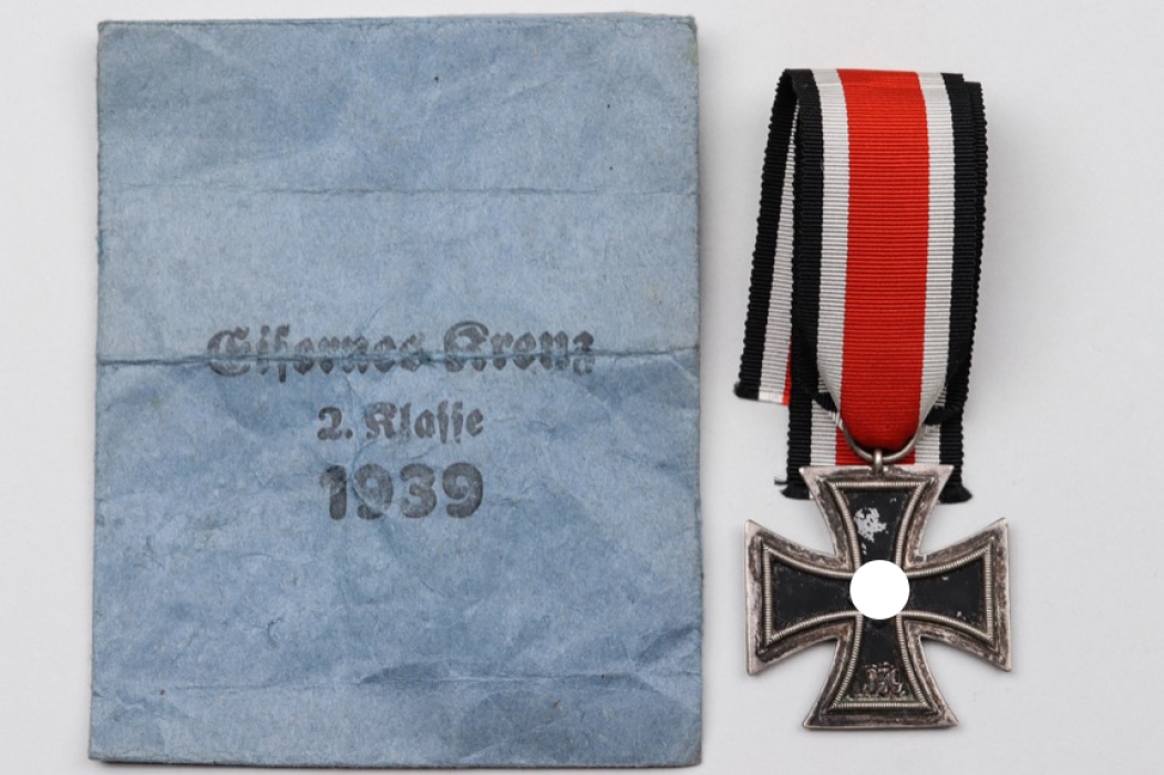 1939 Iron Cross 2nd Class with bag