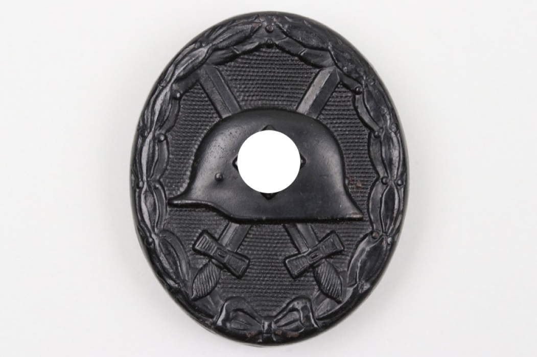 Wound Badge in black - 107