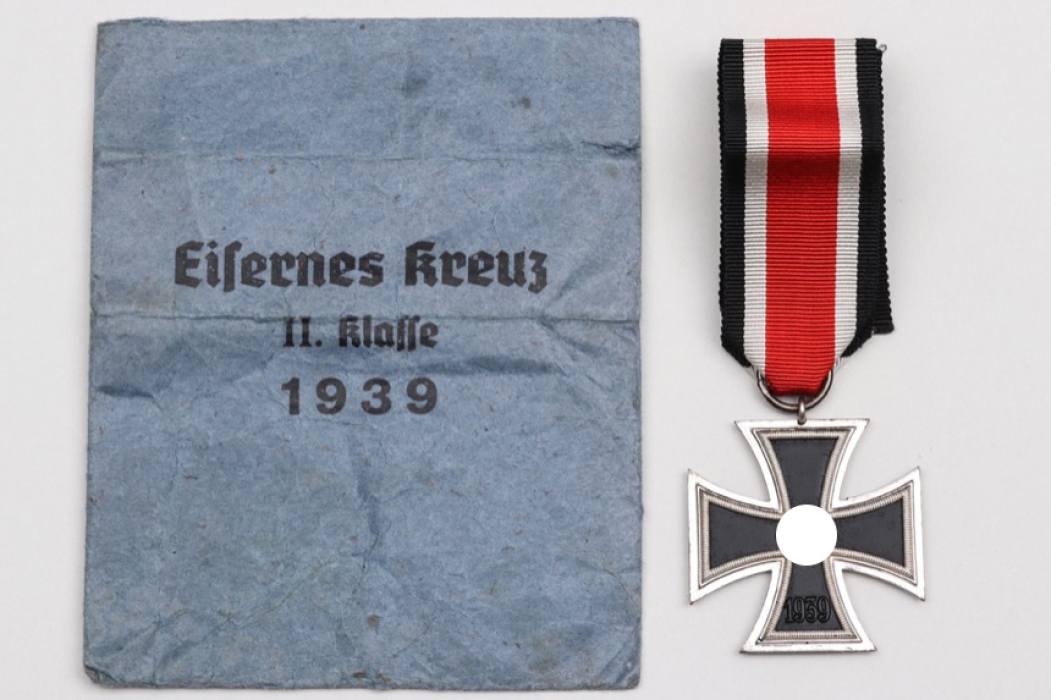 1939 Iron Cross 2nd Class (L/11) in Deumer bag