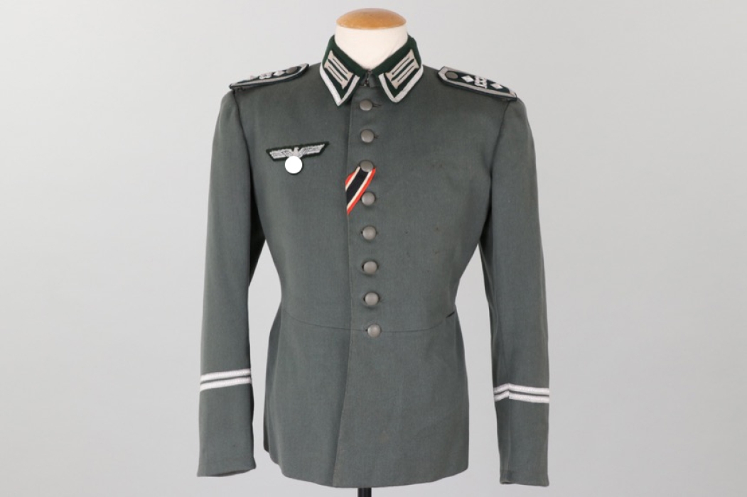 Heer Inf.Rgt.133 parade tunic for a Spieß