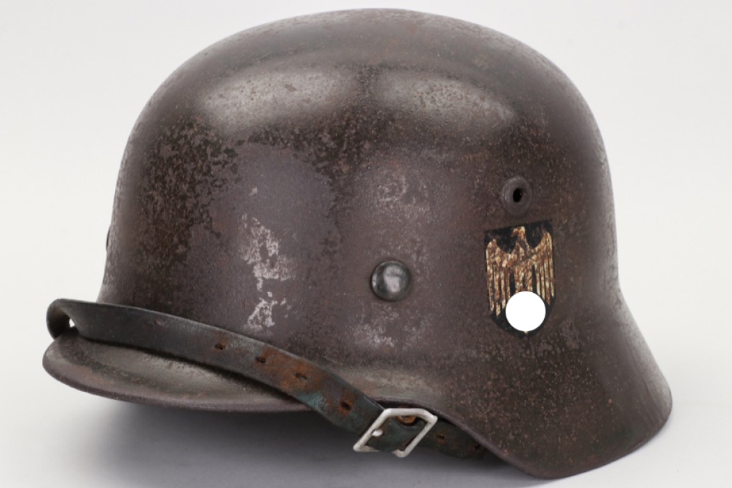 Heer M35 double decal helmet