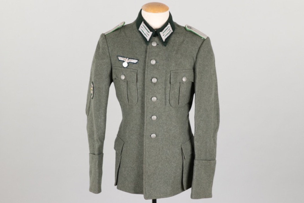 Out of the woodwork - Heer Gebirgsjäger Leutnant's field tunic