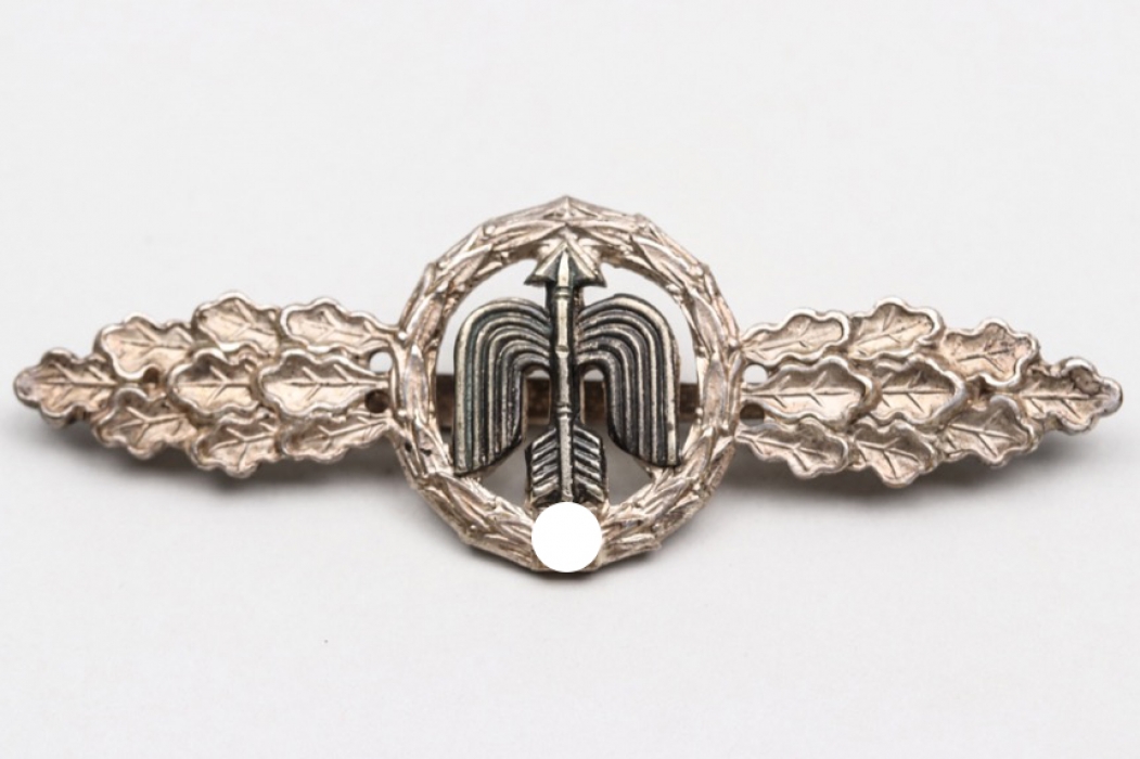 Squadron Clasp for Jäger in silver